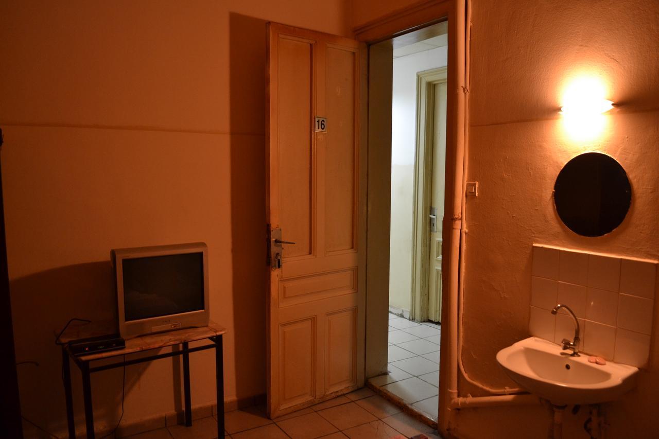 Hotel Ikaros Atene Esterno foto
